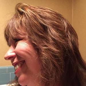 Meet your Posher, Catherine